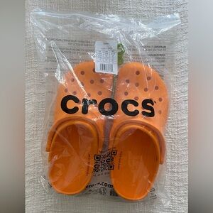 CROCS Vibrant Orange Classic Clogs